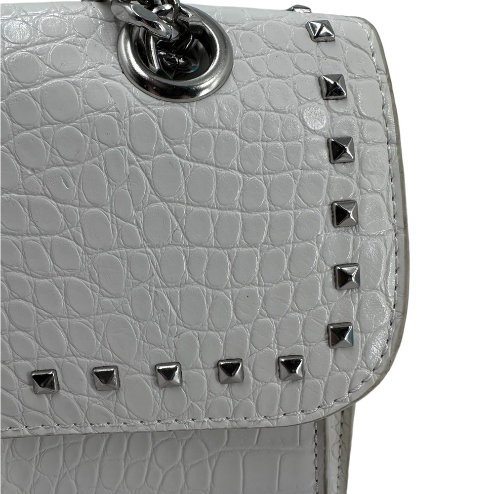 Badgley Mischka Crossbody/Shoulder Chain White Vegan Leather Studded Croco Bag - Picture 7 of 11